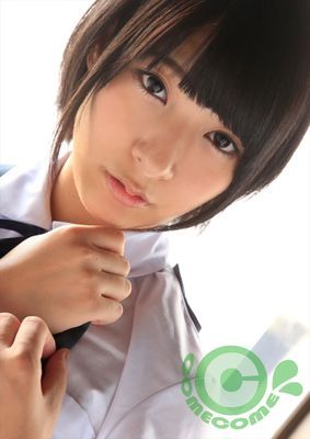 美少女の幼いカラダはオヤジに性戯を仕込まれて大人のカラダにさせられるのです・・・。